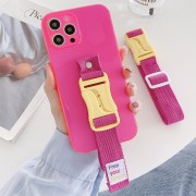 Чехол для Apple iPhone 12 Pro (6.1"") - Handfree с цветным ремешком (Розовый)