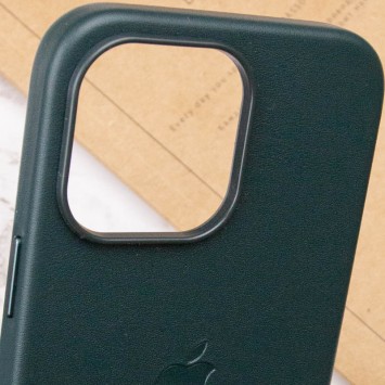 Кожаный чехол Leather Case (AAA) with MagSafe для Apple iPhone 14 Pro Max (6.7"), Forest Green - Чехлы для iPhone 14 Pro Max - изображение 5