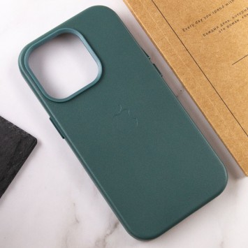 Шкіряний чохол для Apple iPhone 14 Pro (6.1"") - Leather Case (AA Plus) with MagSafe Pine green - зображення 6 