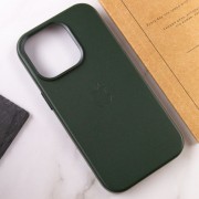 Шкіряний чохол для Apple iPhone 14 Pro (6.1"") - Leather Case (AA Plus) with MagSafe Shirt Green