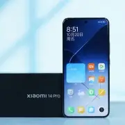 "Живые" фото новинки Xiaomi 14 Pro и комплект поставки