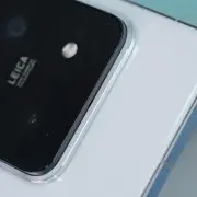 "Живые" фото новинки Xiaomi 14 Pro и комплект поставки