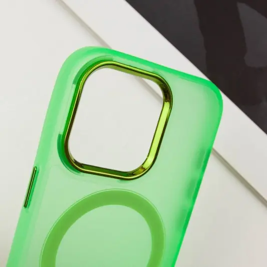Чехол TPU+PC Lily with MagSafe для Apple iPhone 12 Pro Max (6.7") Neon Green - изображение 4