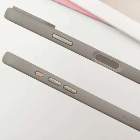 TPU+PC чехол Blueo Skin Friendly Frosted with MagSafe для Apple iPhone 16 Pro (6.3") Серый - изображение 6