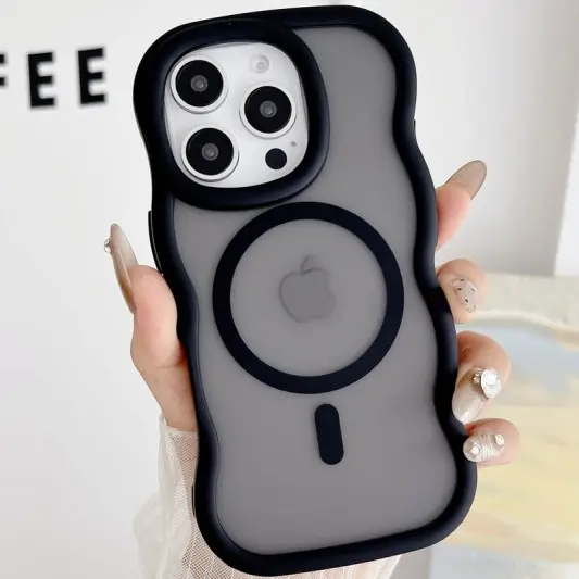 Чехол TPU+PC Undine with MagSafe для Apple iPhone 12 Pro / 12 (6.1") Black - изображение 2