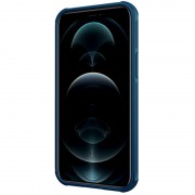 Карбоновая накладка для iPhone 13 mini Nillkin CamShield Pro Magnetic (Синий)