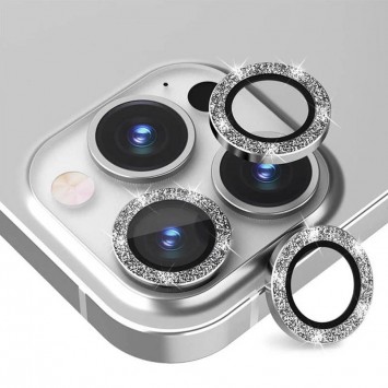 Защитное стекло Metal Sparkles для камеры Apple iPhone 15 Pro и 15 Pro Max в серебристом цвете, упакованное