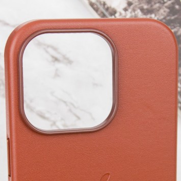 Кожаный чехол Leather Case (AAA) with MagSafe and Animation для Apple iPhone 14 Pro (6.1"), Umber - Чехлы для iPhone 14 Pro - изображение 7