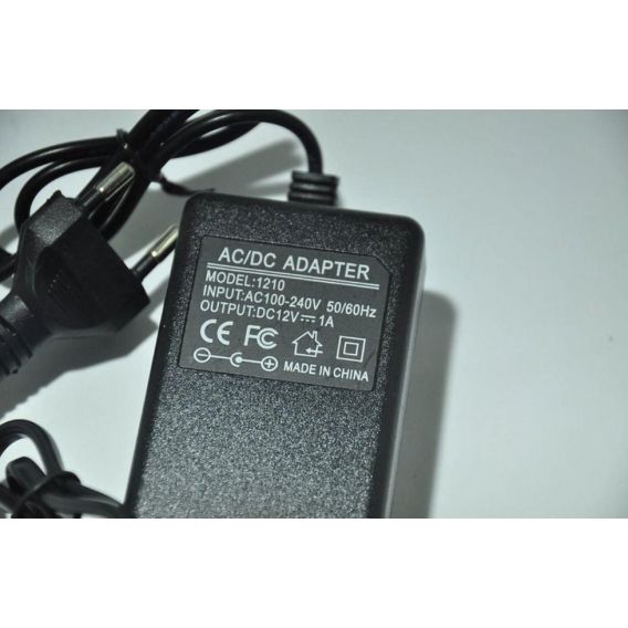 Мережевий зарядний пристрій / 12V 1A / AC/DC Power Adapter / Універсальний блок живлення / Чорний