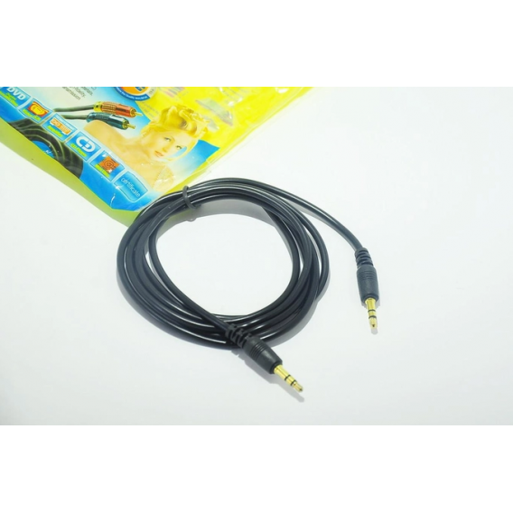 Аудіо кабель з jack 3.5 мм на jack 3.5 мм / 1.3 м / Чорний