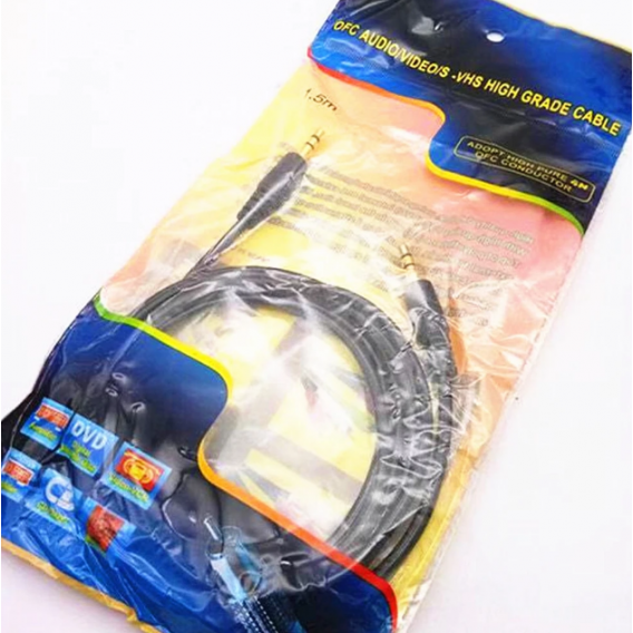 Аудіо кабель з jack 3.5 мм на jack 3.5 мм / 1.3 м / Чорний