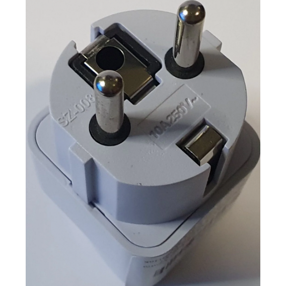 Перехідник мережевий універсальний (MULTI гніздо), Євро/ 250V 10A / Білий