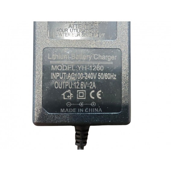 Зарядний пристрій 12.6V 2A для li-on акумуляторів / Чорний