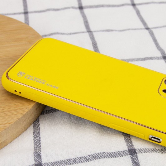 Кожаный чехол Xshield для Apple iPhone 14 Pro Max (6.7") Желтый / Yellow - изображение 2