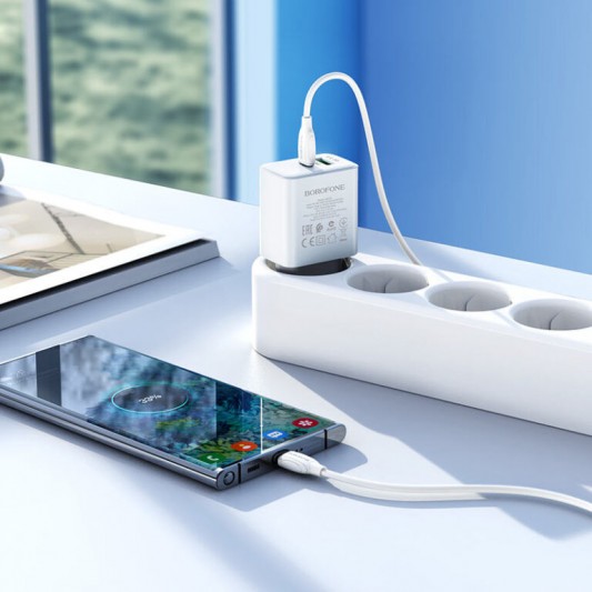 СЗУ Borofone BA67A PD20W+QC3.0 (1USB-A/1C) + кабель Type-C to Type-C Белый - изображение 4