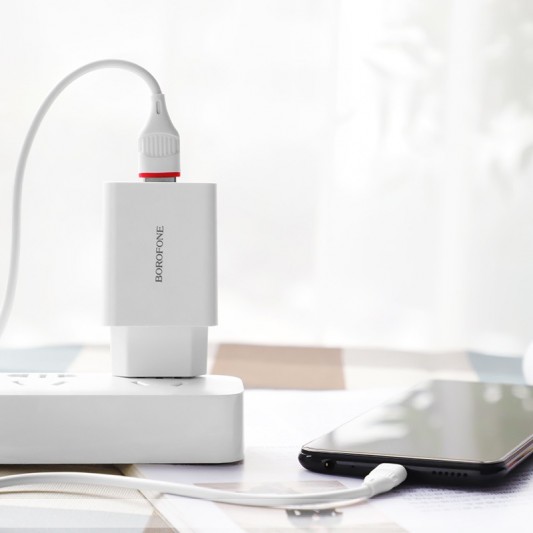 СЗУ Borofone BA21A Long journey QC3.0 3A (1USB-A) + кабель USB to MicroUSB Белый - изображение 3