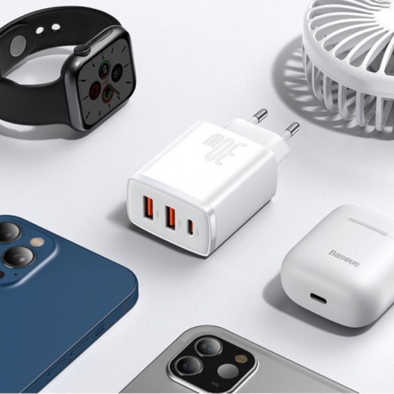 Зарядное устройство Baseus Compact Quick Charger 30W QC+ PD (1Type-C + 2USB) (CCXJ-E), Белый