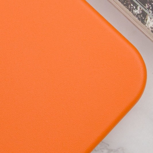 Кожаный чехол Leather Case (AAA) with MagSafe and Animation для Apple iPhone 14 Pro (6.1") Orange - изображение 2