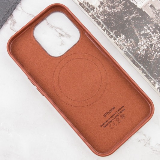 Кожаный чехол Leather Case (AAA) with MagSafe and Animation для Apple iPhone 14 Pro (6.1") Umber - изображение 5