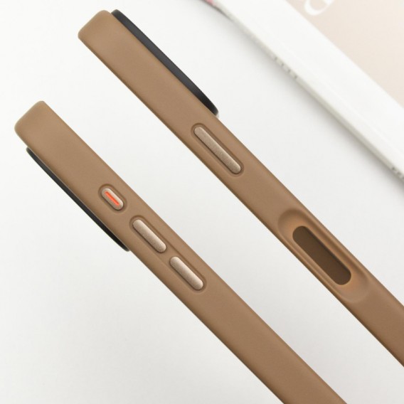 TPU+PC чохол Metal Buttons для Apple iPhone 16 (6.1") Золотий TPU+PC чохол Metal Buttons для Apple iPhone 16 (6.1") Золотий