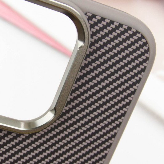 Чехол TPU+PC Carbon with MagSafe для Apple iPhone 16 (6.1") Grey - изображение 7
