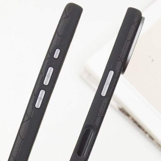 Кожаный чехол Carved with MagSafe для Apple iPhone 16 (6.1") Black - изображение 4
