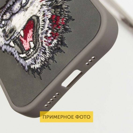 TPU+PC чохол Friends для Apple iPhone 16 (6.1"), Grey Wolf