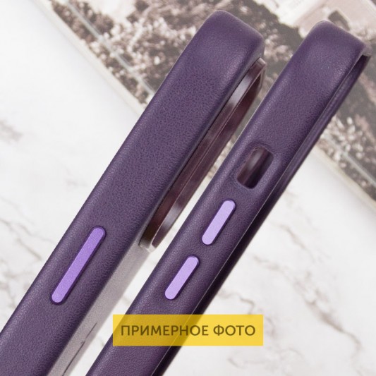 Кожаный чехол Leather Case (AAA) with MagSafe and Animation для Apple iPhone 16 (6.1") Dark Purple - изображение 3