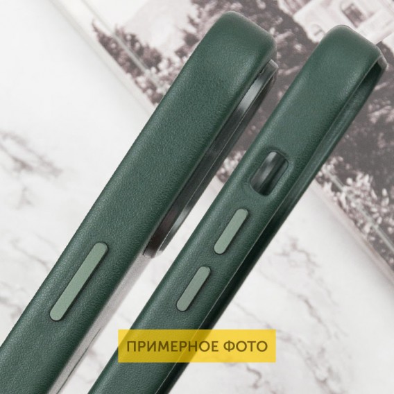 Шкіряний чохол Leather Case (AAA) with MagSafe and Animation для Apple iPhone 16 (6.1") Green