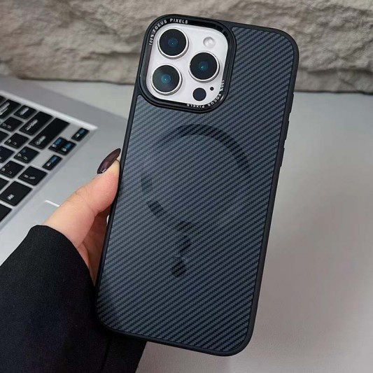 Чехол TPU+PC Carbon Mirage with MagSafe для Apple iPhone 15 Pro (6.1