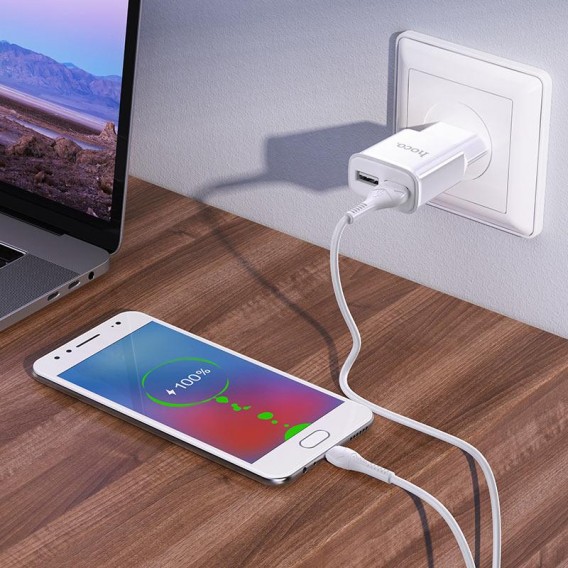 Блок живлення Hoco C88A Star round 2.4A (2USB-A) + кабель USB to MicroUSB Білий