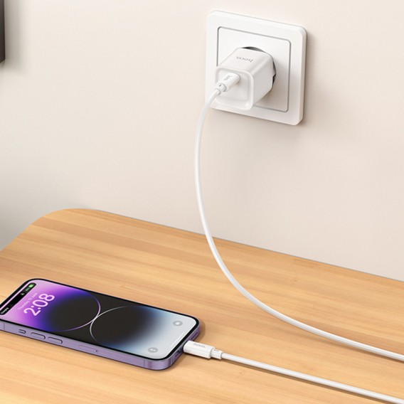 Блок живлення Hoco C146A Charm PD20W (1USB-C) + кабель Type-C to Type-C White