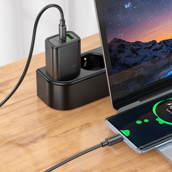 МЗП Hoco N63 Gentle PD30W+QC3.0 (1USB-A/1C) + кабель Type-C to Type-C Black МЗП Hoco N63 Gentle PD30W+QC3.0 (1USB-A/1C) + кабель Type-C to Type-C Black